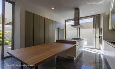 Casa de lujo Nueva Puerta las lomas en Venta