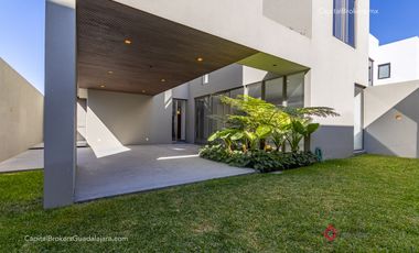 Casa de lujo Nueva Puerta las lomas en Venta