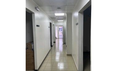 ALQUILO LOCAL EN PLANTA BAJA EN LA CHORRERA 250MTS (DMFS)