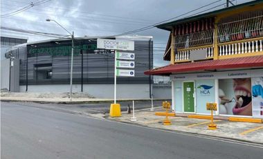 ALQUILO LOCAL EN PLANTA BAJA EN LA CHORRERA 250MTS (DMFS)