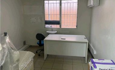ALQUILO LOCAL EN PLANTA BAJA EN LA CHORRERA 250MTS (DMFS)