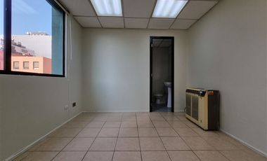 Oficina en Venta en Oficina Metro Pedro de Valdivia - 2 privados y 2 baños