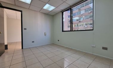 Oficina en Venta en Oficina Metro Pedro de Valdivia - 2 privados y 2 baños