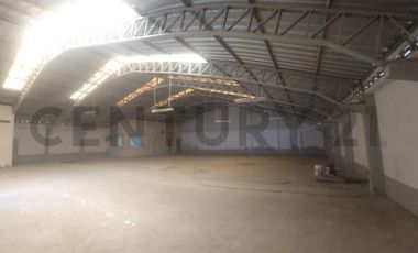 EN VENTA GALPÓN COMERCIAL  EN EL BARRIO JOCAY, MANTA
