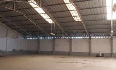 EN VENTA GALPÓN COMERCIAL  EN EL BARRIO JOCAY, MANTA