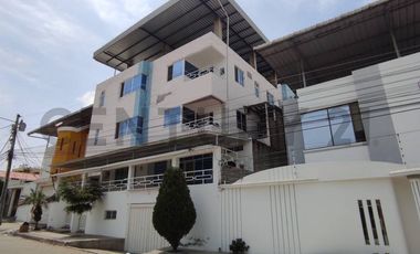 EDIFICIO EN VENTA EN MANTA-MANABI