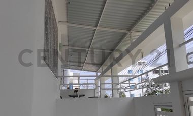 EDIFICIO EN VENTA EN MANTA-MANABI