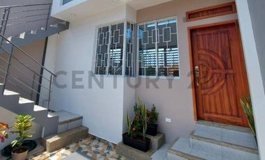 VENTA DE CASA MODERNA  NORTE DE MANTA