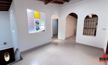 Casa en Arriendo Ubicado en Itagüí Codigo 5836