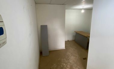 Local comercial en arriendo en LAMPA