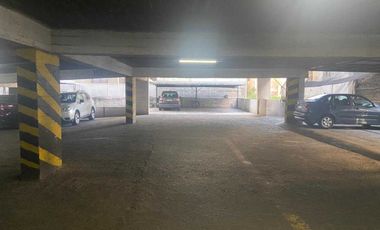 Estacionamiento en venta en SANTIAGO