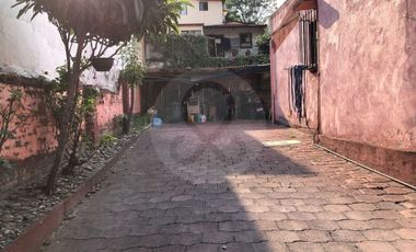 N/A Casa uso de suelo en venta en Tolteca