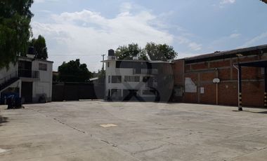 Nave industrial en venta en San Miguel Xochimanga