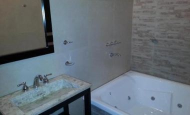 Casa en venta - 2 Dormitorios 1 Baño - Cochera - 300Mts2 - Moreno