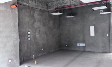 SE VENDE OFICINA POBLADO