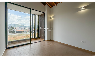 Casa en Unidad Cerrada La Ceja