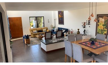 CASA EN ARRIENDO SECTOR ESCOBERO - ENVIGADO