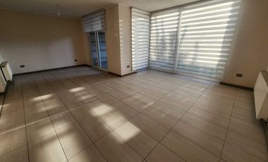 Casa en venta en PEÑALOLÉN