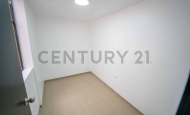 En renta departamento Urb. El Condado