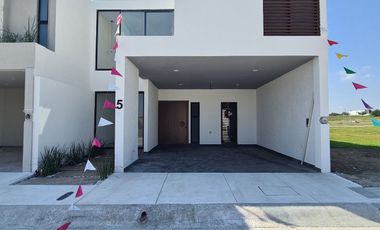 Casa en VENTA en Punto lomas