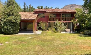 EN ARRIENDO, CASA CHILENA 6 DORMS EN LOS TRAPENSES