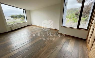 Casa en Arriendo en Montecarlo con Del Atardecer