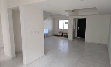 Casa en Renta a estrenar en Cd. Juárez, Chihuahua