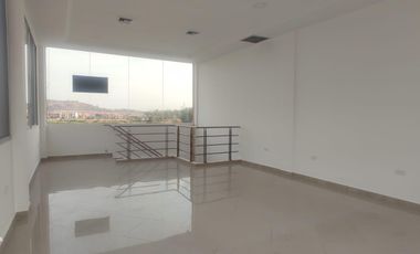 Local en venta en Mix Center, Av. León Febres Cordero  MarC