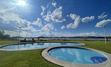 Terreno en Venta en Fraccionamiento Ribera del Lago Acatlan de Juarez