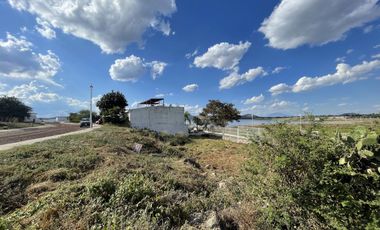 Terreno en Venta en Fraccionamiento Ribera del Lago Acatlan de Juarez