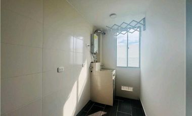 Vendo apartamento segundo Piso Acceso escaleras en Cajica.