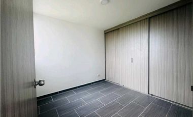 Vendo apartamento segundo Piso Acceso escaleras en Cajica.