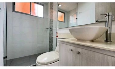 APARTAMENTO EN ARRIENDO EN AMARELLO IN- LOMA DEL ESMERALDAL