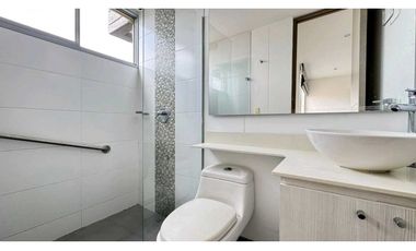 APARTAMENTO EN ARRIENDO EN AMARELLO IN- LOMA DEL ESMERALDAL