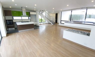 ARRIENDO CASA EN CONJUNTO CERRADO COTA $ 4,600.000