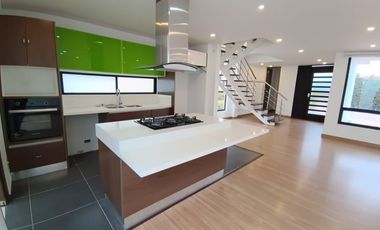 ARRIENDO CASA EN CONJUNTO CERRADO COTA $ 4,600.000