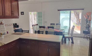 Casa en Col. Loma Bonita (ejidal)