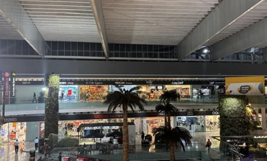 LOCAL en Centro Comercial, Zona Privilegiada