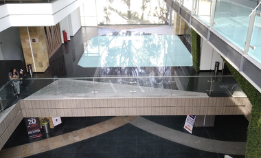 LOCAL en Centro Comercial, Zona Privilegiada