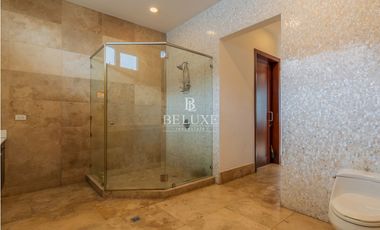 VENDO CASA EN SANTA MARIA, FAIRWAY ESTATES (5)