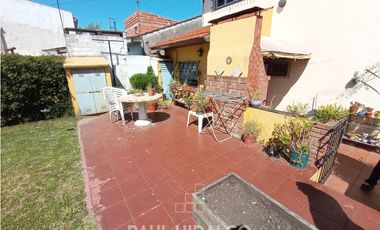 CHALET DE 4 AMBIENTES CON GRAN PARQUE Y GARAJE EN ZONA PUERTO