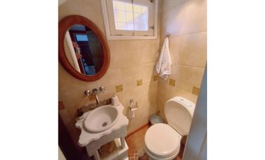 CHALET DE 4 AMBIENTES CON GRAN PARQUE Y GARAJE EN ZONA PUERTO