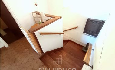 CHALET DE 4 AMBIENTES CON GRAN PARQUE Y GARAJE EN ZONA PUERTO