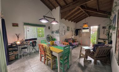 CASA EN VENTA EN PINAMAR - DEL CAZON 1870