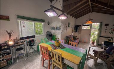 CASA EN VENTA EN PINAMAR - DEL CAZON 1870
