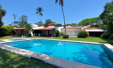 casa en venta en ixtapa golondrinas