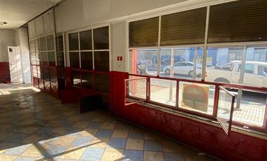 Local Comercial en Venta en Fermin Vivaceta con 14 de la fama