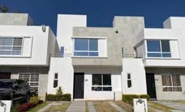 Casa en Renta en Residencial los Agaves