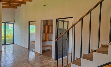 CASA DE CAMPO CERCA DE AVANDARO EN MESA DE JAIMES