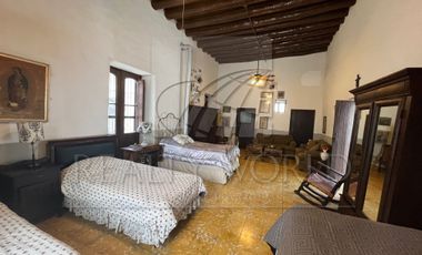 Quintas en Venta en Centro Villa de Garcia (casco)